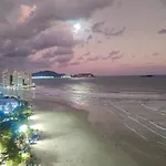 Apartamento 4 Quartos De Frente Para O Mar, Pitangueiras Guaruja